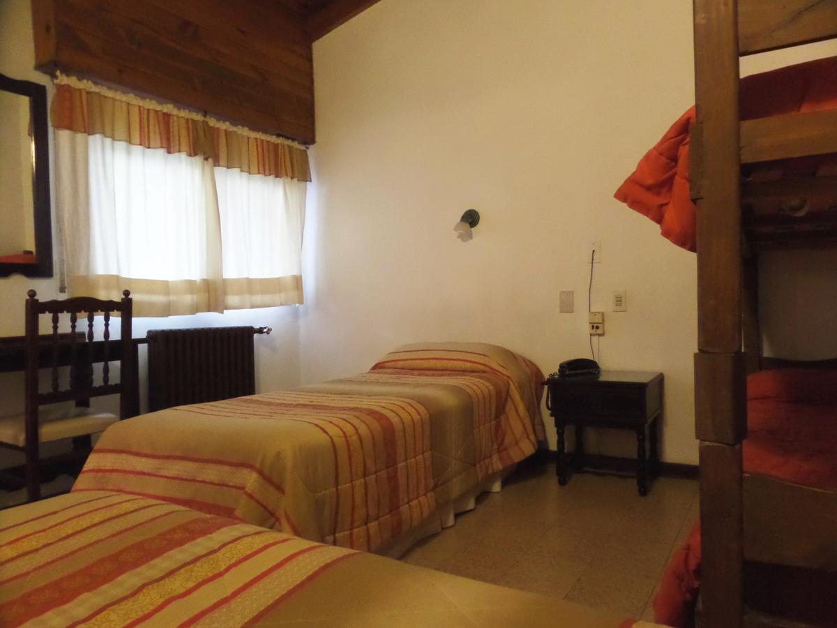 Hotel Carmen De Areco Exterior photo