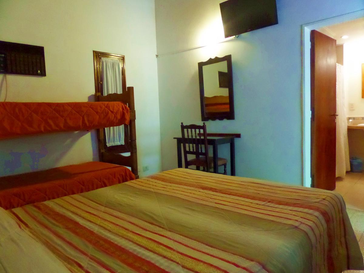 Hotel Carmen De Areco Exterior photo
