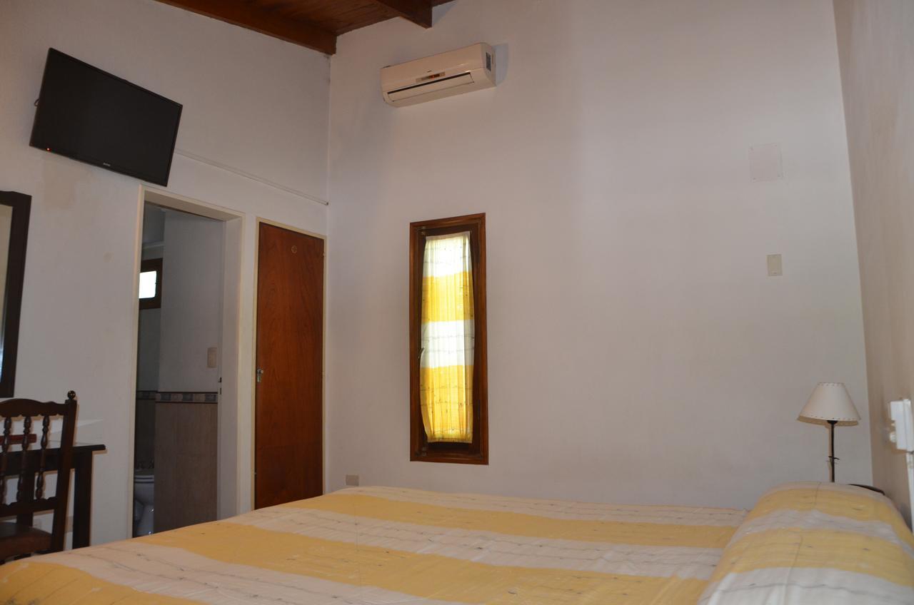 Hotel Carmen De Areco Exterior photo